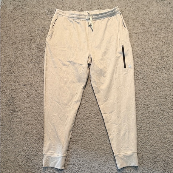 VUORI Men's Beige Jogger PantsSunday Performance Jogger 28" Vapor Heather SizeL - Picture 1 of 8